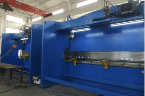 最新の会社の事例について Russian Client Expands Steel Bending Capacity with 3200KN CNC Tandem Press Brake, 8000mm Width