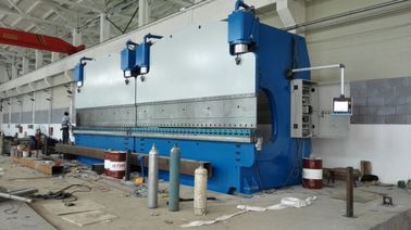 2-600T / 6000mm 鋼板を折りたたむための大きなCNCタンデムプレスブレーキマシン