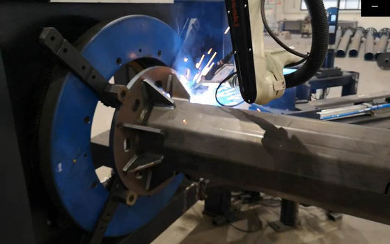 ロボットベースプレート溶接機モデルRW-120/300