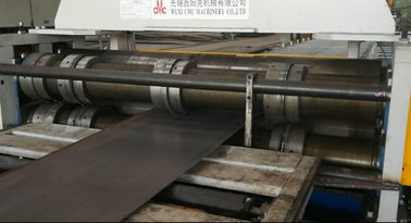 Good price 自動先を細くすることの打抜き機、12000mm の街灯の棒の生産ライン オンライン