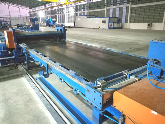 街灯柱 12000mm のための経済的で高いマストの街灯柱の生産ライン/打抜き機