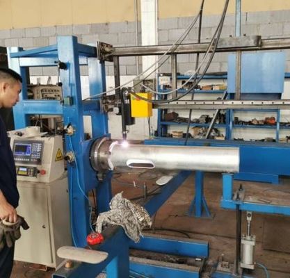 Good price 120mm 260mm街灯柱の溶接機の円錐具体的なポーランド人の作成 オンライン