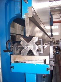 2-WE67K-650/6500 シンクロनाइゼーション CNC 電動プレス ブレーキ 鋼板の折りたたみ機械